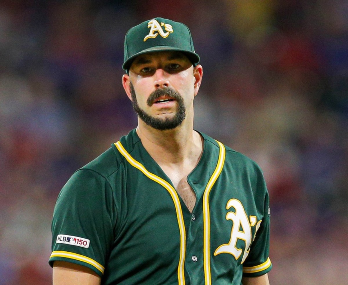 Mike Fiers, bears, 09-14-2019